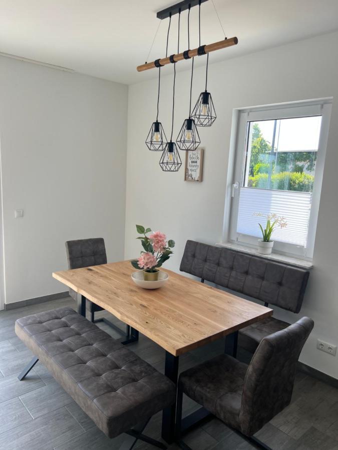 הוילה Elmenhorst/Lichtenhagen Doppelhaushaelfte Mit Terrasse מראה חיצוני תמונה